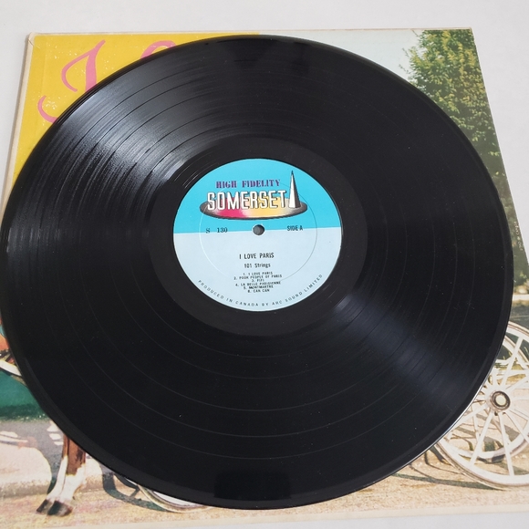 I Love Paris by 101 Strings vintage vinyl record - Picture 3 of 4